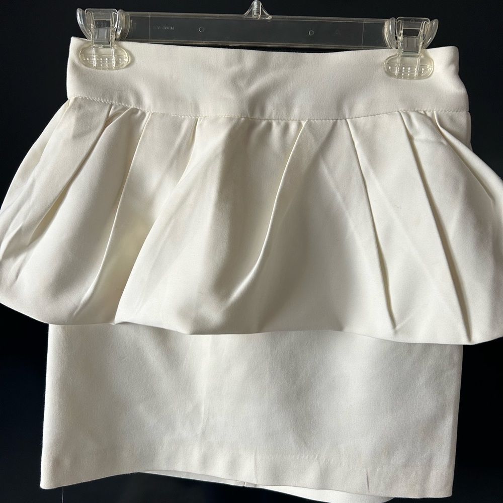 ZARA Never worn knit pencil skirt SZ XS